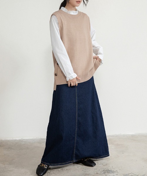 Doux Belle（ドゥーベル）の「ラウンドネックニットベスト（ベスト・レディース・ベージュ/ブルー/グレー/ブラック・MEDIUM/X-LARGE/SMALL/LARGE）」の18枚目の写真