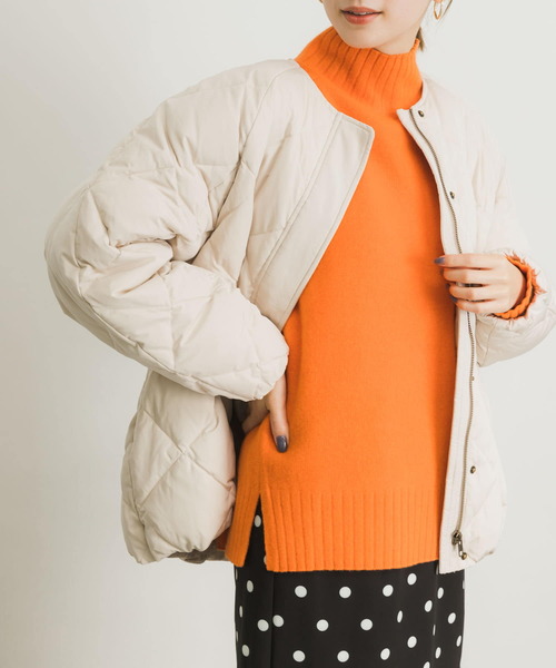 URBAN RESEARCH（アーバンリサーチ）の「カシミヤ混強縮ニットプルオーバー（ニット/セーター・レディース・ブラック/オフホワイト/オレンジ/ブルー・FREE）」の6枚目の写真