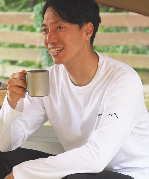 Woods(ウッズ)の「WOODS(ウッズ)コラボ ファスナーポケットコットン長袖Tシャツ(Tシャツ/カットソー・メンズ・ホワイト/ブラック・MEDIUM/LARGE)」の12枚目の写真