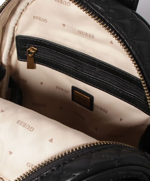 Guess（ゲス）の「MAILA Backpack（バックパック/リュック・レディース・ブラック・ONE SIZE）」の9枚目の写真