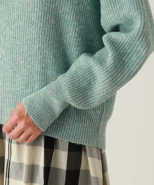 THE SHOP TK （ザ ショップ ティーケー ）の「◆【程よくゆったり/洗える】ラメニット（ニット/セーター・レディース・ベージュ系3/ブルー系8/ライトパープル/ライトイエロー系4・12/13）」の8枚目の写真