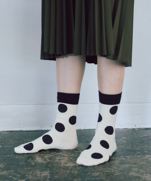 manana suerte（マニャーナスエルテ）の「ドット柄ソックス（ソックス/靴下・レディース・オフホワイト/ブラック・FREE）」の8枚目の写真