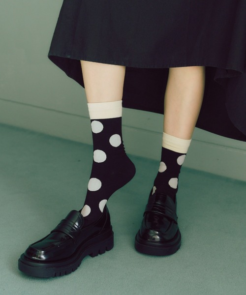 manana suerte（マニャーナスエルテ）の「ドット柄ソックス（ソックス/靴下・レディース・オフホワイト/ブラック・FREE）」の3枚目の写真