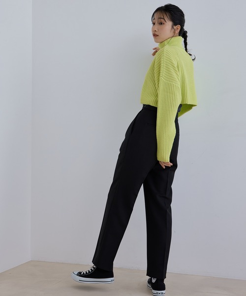 Jayro(ジャイロ)の「エステルストレッチセンタープレステーパードパンツ(その他パンツ・レディース・ブラック/レッド/ネイビー/ピンク/グリーン・FREE)」の10枚目の写真