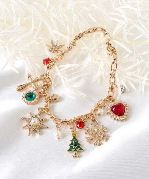 Three Four Time（ｽﾘｰﾌｫｰﾀｲﾑ）の「Christmasチャームブレスレット（ブレスレット・レディース・その他・FREE）」の5枚目の写真