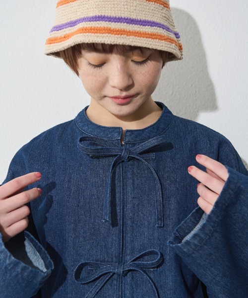 MERLOT（メルロー）の「リボンデニムジャケット（デニムジャケット・レディース・インディゴブルー・FREE）」の14枚目の写真