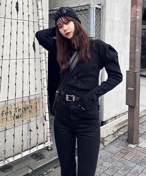 rienda（リエンダ）の「2WAYショルダータックボリュームカーデトップス（カーディガン/ボレロ・レディース・ホワイト/レッド/ライム/ブラック・FREE）」の10枚目の写真