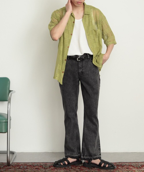 SENSE OF PLACE by URBAN RESEARCH(センスオブプレイスバイアーバンリサーチ)の「デニムフレアパンツ(デニムパンツ・メンズ・ブラック/インディゴブルー・MEDIUM/LARGE)」の7枚目の写真