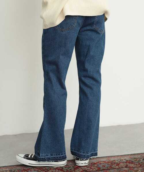 SENSE OF PLACE by URBAN RESEARCH(センスオブプレイスバイアーバンリサーチ)の「デニムフレアパンツ(デニムパンツ・メンズ・ブラック/インディゴブルー・MEDIUM/LARGE)」の19枚目の写真
