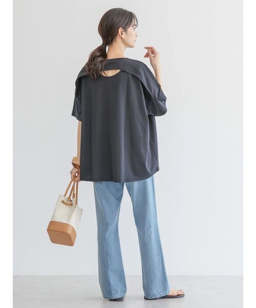 【美シルエット♪】AMI PARIS センタープレスフレアデニムブルー ブルー コットン クラシックフィット ジーンズ ユーズドブルー
