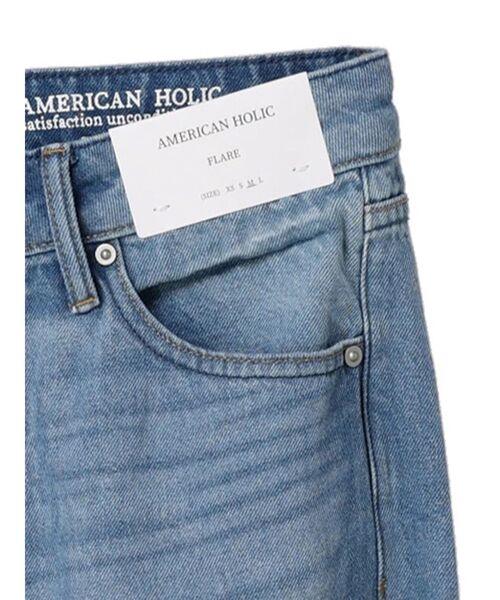 AMERICAN HOLIC（アメリカンホリック）の「センタープレスフレアーデニム（デニムパンツ・レディース・サックスブルー/ワンウォッシュ・M/L/XS/S）」の3枚目の写真