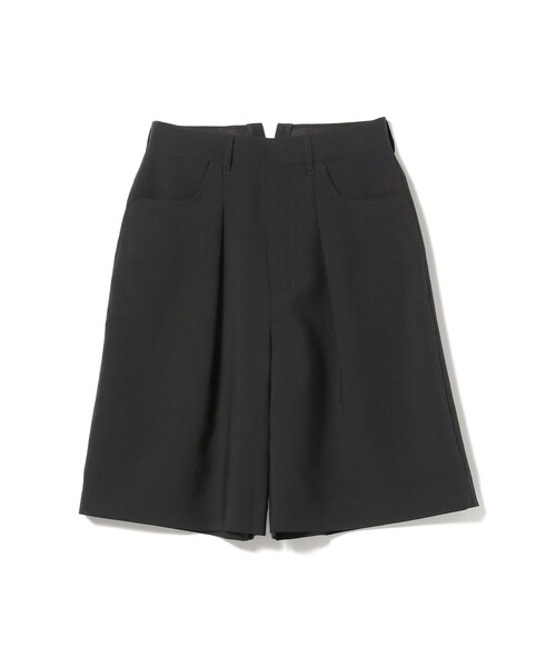 Ray BEAMS（レイビームス）の「FARAH × Ray BEAMS / 別注 1tuck Wide Shorts（その他パンツ・レディース・ブラック/ベージュ・26inch/28inch）」の5枚目の写真