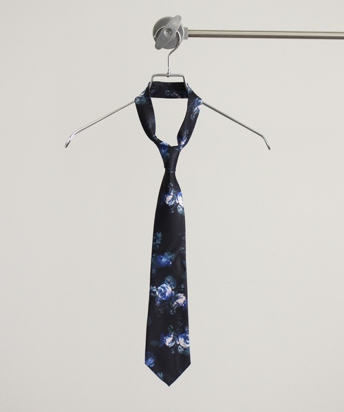 Art re A select（アトリエセレクト）の「Pattern Print Necktie/総柄とろみネクタイ（ネクタイ・メンズ・A/C/D/E/F/H/J/L/M/N/O/G/P/Q/R・FREE）」の3枚目の写真