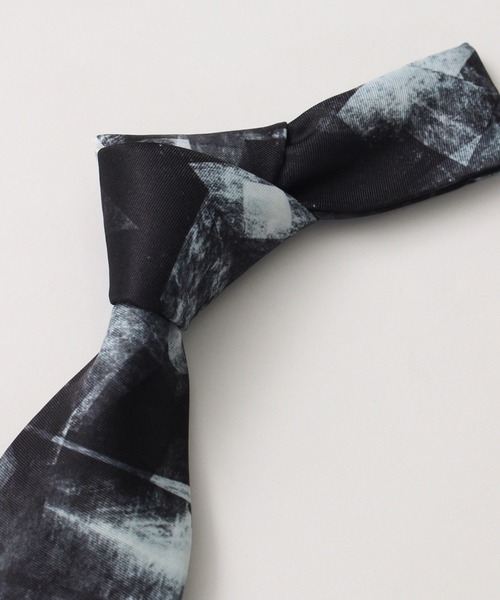 Art re A select（アトリエセレクト）の「Pattern Print Necktie/総柄とろみネクタイ（ネクタイ・メンズ・A/C/D/E/F/H/J/L/M/N/O/G/P/Q/R・FREE）」の18枚目の写真