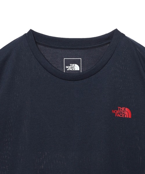THE NORTH FACE(ザノースフェイス)の「THE NORTH FACE S/S Bandana Square Logo Tee NTW32349(Tシャツ/カットソー・レディース・ネイビー/オレンジ/ホワイト/ブラック・LARGE/MEDIUM/SMALL)」の5枚目の写真