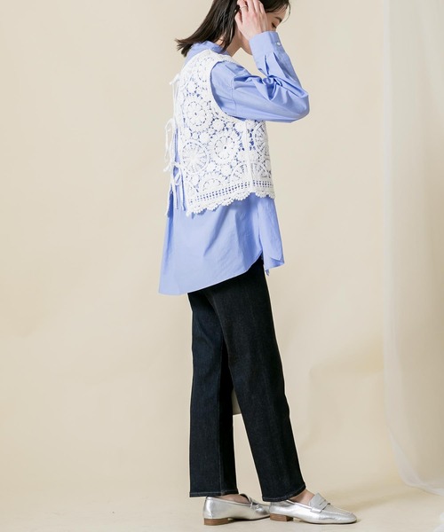 Torrazzo Donna(トラッゾドンナ)の「CNyかぎ針レースベスト(ベスト・レディース・ホワイト・FREE)」の4枚目の写真