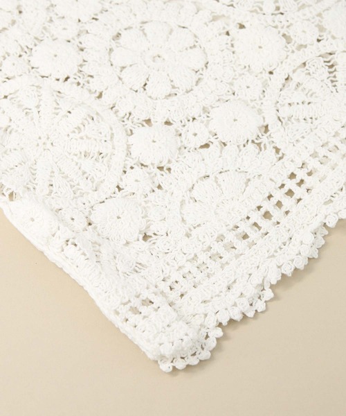Torrazzo Donna(トラッゾドンナ)の「CNyかぎ針レースベスト(ベスト・レディース・ホワイト・FREE)」の5枚目の写真