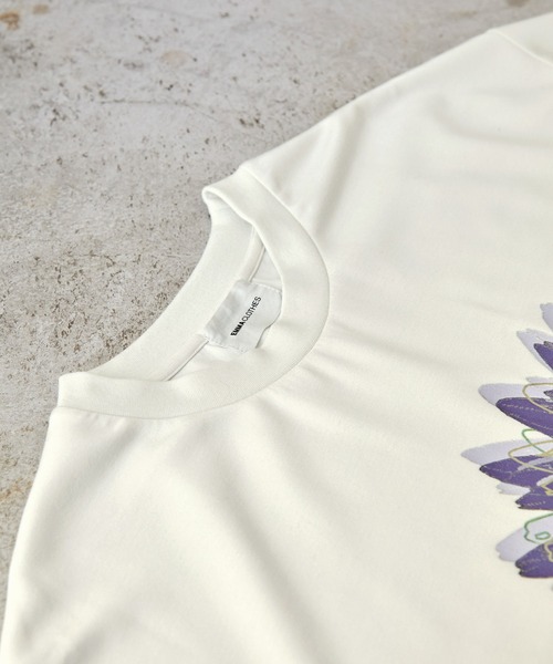 EMMA CLOTHES(エマクローズ)の「オーバーサイズフラワーアートグラフィック半袖Tシャツ EMMA CLOTHES(Tシャツ/カットソー・メンズ・ブラック/オフホワイト/グリーン系・M/L)」の15枚目の写真