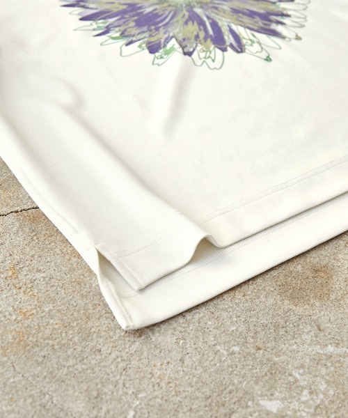 EMMA CLOTHES(エマクローズ)の「オーバーサイズフラワーアートグラフィック半袖Tシャツ EMMA CLOTHES(Tシャツ/カットソー・メンズ・ブラック/オフホワイト/グリーン系・M/L)」の20枚目の写真