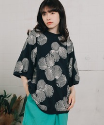 REMI RELIEF/レミレリーフ シェル柄カットJQ T Tシャツ 総柄Tシャツ オーバーサイズ