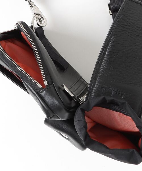 nunc NN121 Combine Shoulder ショルダーバッグ 黒 nunc NN121 Combine Shoulder ショルダーバッグ 黒