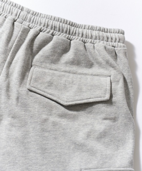 MAISON CLUB（メゾンクラブ）の「【MAISON CLUB】新素材追加！ワイドカーゴハーフパンツ ショートパンツ　ナイロンショーツ　/　スウェットショーツ（カーゴパンツ・メンズ・アイボリー/カーキ/ブラック/ネイビー/グレー系その他2/ブラック系その他2/ネイビー系2・M/L）」の17枚目の写真