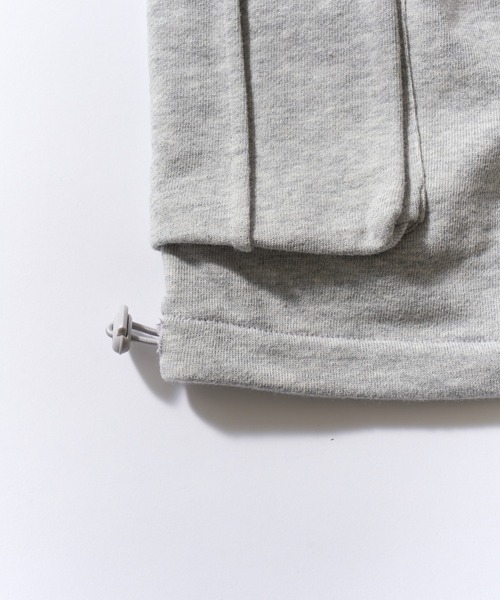 MAISON CLUB（メゾンクラブ）の「【MAISON CLUB】新素材追加！ワイドカーゴハーフパンツ ショートパンツ　ナイロンショーツ　/　スウェットショーツ（カーゴパンツ・メンズ・アイボリー/カーキ/ブラック/ネイビー/グレー系その他2/ブラック系その他2/ネイビー系2・M/L）」の22枚目の写真