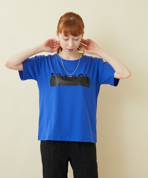 TRANOI（トラノイ）の「TRANOI.TEE（Tシャツ/カットソー・レディース・ブラック/カーキ/ブルー/ホワイト/ブラック系その他/ホワイト系その他/ベージュ・FREE）」の15枚目の写真