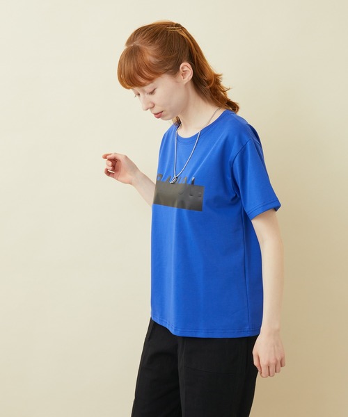 TRANOI（トラノイ）の「TRANOI.TEE（Tシャツ/カットソー・レディース・ブラック/カーキ/ブルー/ホワイト/ブラック系その他/ホワイト系その他/ベージュ・FREE）」の17枚目の写真