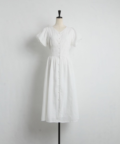 tocco closet(トッコ クローゼット)の「パール釦バックレースアップストライプコットンレースワンピース(ワンピース・レディース・オフホワイト/ピンク系その他・M)」の8枚目の写真