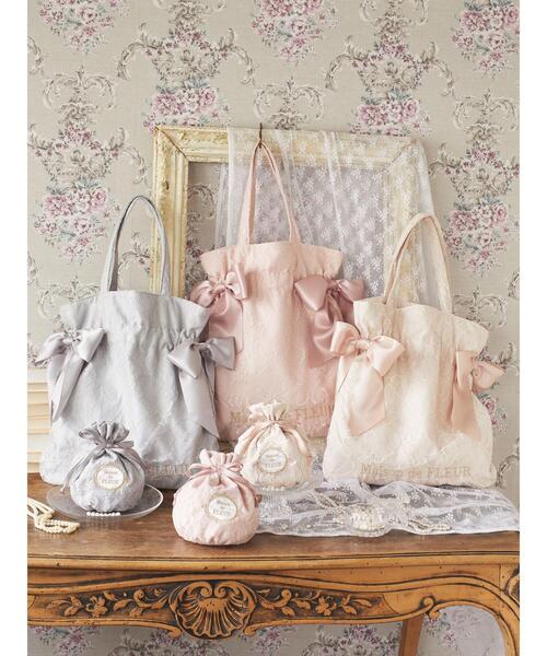 Maison de FLEUR（メゾンドフルール）の「レース巾着（ポーチ）」 - WEAR