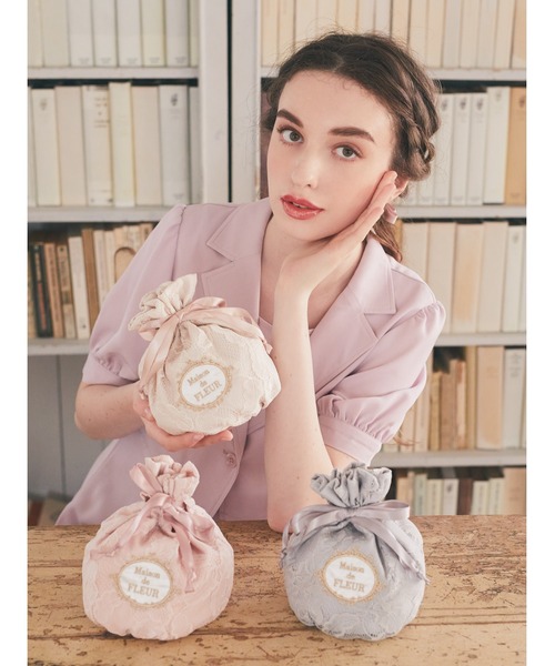 Maison de FLEUR（メゾンドフルール）の「レース巾着（ポーチ）」 - WEAR