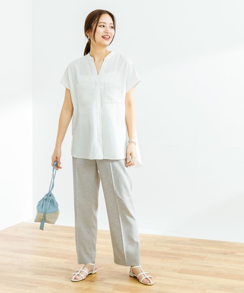 URBAN RESEARCH(アーバンリサーチ)の「ポケット付エアリーシャツ(シャツ/ブラウス・レディース・ネイビー/マスタード/オフホワイト・FREE)」の14枚目の写真