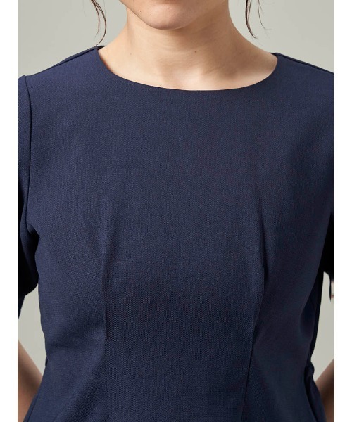 Perfect Suit FActory(パーフェクトスーツファクトリー)の「【セットアップ可能】麻調メッシュブラウス ベージュ/ネイビー(シャツ/ブラウス・レディース・ネイビー/ベージュ・M/S/L/SS)」の15枚目の写真