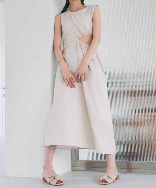 solleim（ソルレム）の「カットアウトノースリワンピース（ワンピース・レディース・ブラック/アイボリー・M）」の6枚目の写真