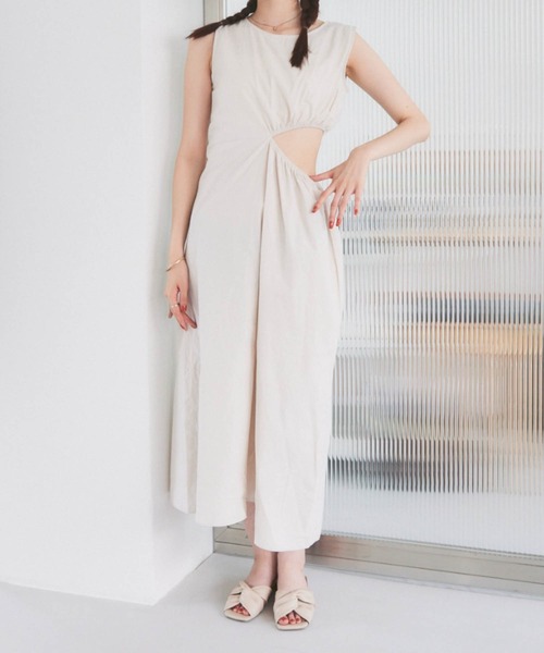 solleim（ソルレム）の「カットアウトノースリワンピース（ワンピース・レディース・ブラック/アイボリー・M）」の8枚目の写真