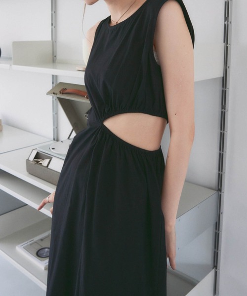 solleim（ソルレム）の「カットアウトノースリワンピース（ワンピース・レディース・ブラック/アイボリー・M）」の16枚目の写真