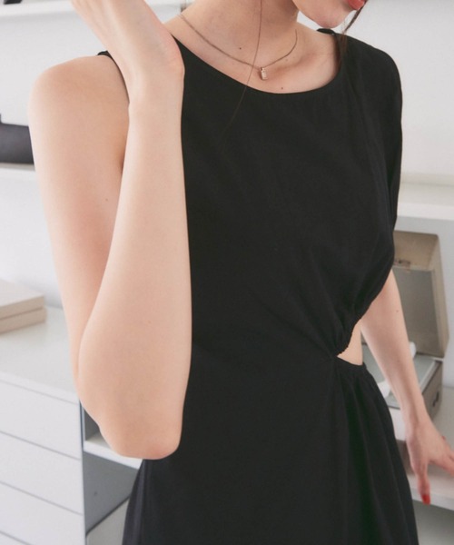 solleim（ソルレム）の「カットアウトノースリワンピース（ワンピース・レディース・ブラック/アイボリー・M）」の20枚目の写真