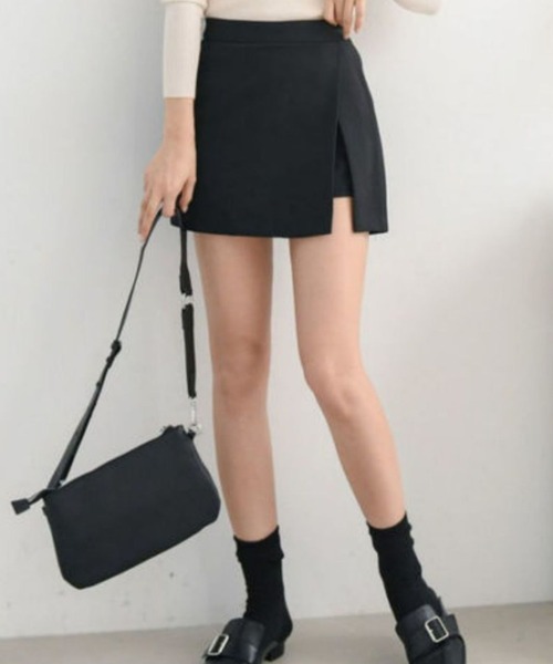 almo（アルモ）の「スリットスカートパンツ(BEY)（スカート・レディース・ブラック・X-SMALL/SMALL/MEDIUM/LARGE）」の2枚目の写真
