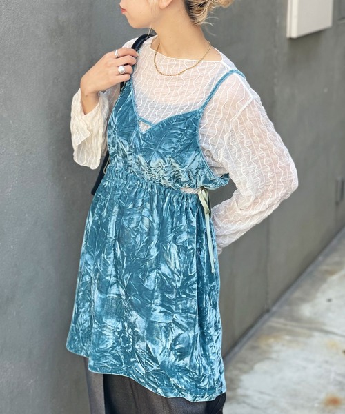 CIAOPANIC(チャオパニック)の「サイドカットアウトベロアチュニックキャミワンピ(キャミソール・レディース・ブラック/ブルー/ベージュ・FREE)」の18枚目の写真