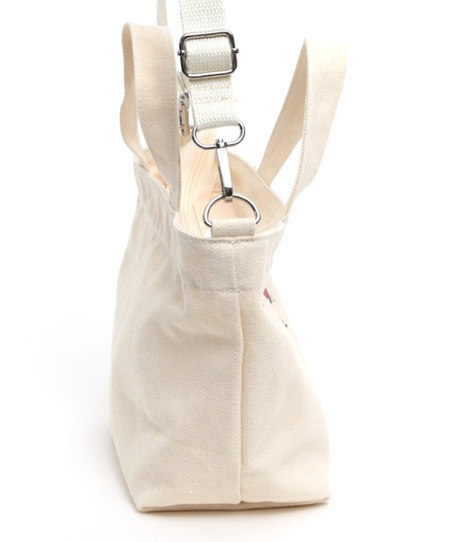 CONVERSE(コンバース)の「【CONVERSE/コンバース】CV FIVE SHOES PRINT 2WAY TOTE BAG プリント2ウェイトートバッグ(ショルダーバッグ・メンズ・ホワイト/ブラック・FREE)」の8枚目の写真