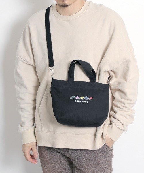 CONVERSE(コンバース)の「【CONVERSE/コンバース】CV FIVE SHOES PRINT 2WAY TOTE BAG プリント2ウェイトートバッグ(ショルダーバッグ・メンズ・ホワイト/ブラック・FREE)」の3枚目の写真