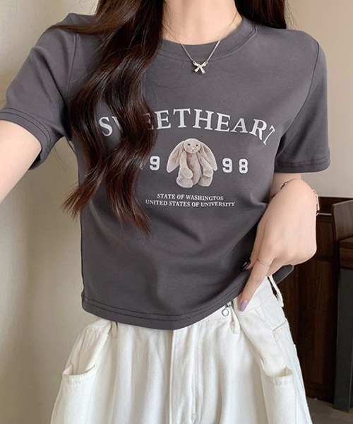 SONA（ソナ）の「SONA セミクロップラビットTシャツ（Tシャツ/カットソー・レディース・ホワイト/ベージュ/ピンク/チャコール・FREE）」の9枚目の写真