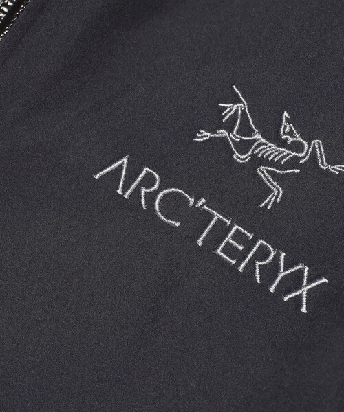 BEAMS BOY（ビームスボーイ）の「ARC'TERYX / BETA LT JACKET（ナイロンジャケット・レディース・ブラック・X-SMALL）」の9枚目の写真