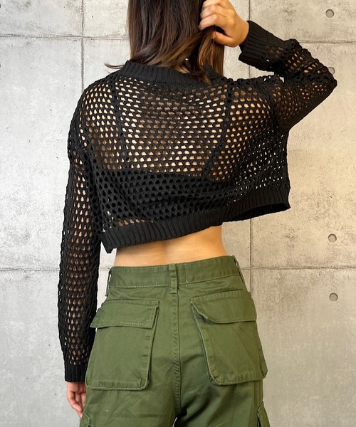 ROGER AND RAW（ロジャーアンドロウ）の「ショート丈ニットTOPS（Tシャツ/カットソー・レディース・ブラック/ベージュ/ホワイト・FREE）」の12枚目の写真