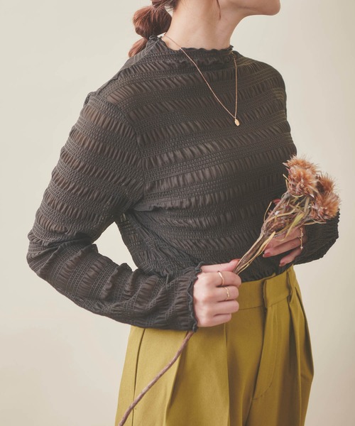 mil(ミル)の「【150㎝前後の小柄さんサイズ】シャーリングシアートップス(Tシャツ/カットソー・レディース・チャコールグレー/ダークブラウン/アイボリー・XS/S)」の3枚目の写真