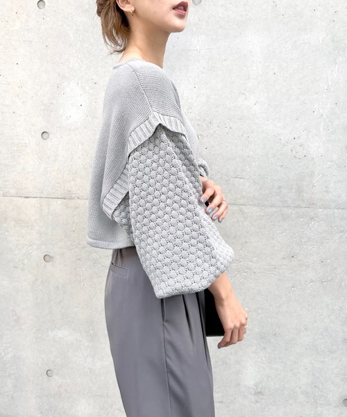 Meli rich（メリーリッチ）の「ポップコーンショート丈ニット（ニット/セーター・レディース・レッド/グレー/ブラック/アイボリー・MEDIUM）」の7枚目の写真