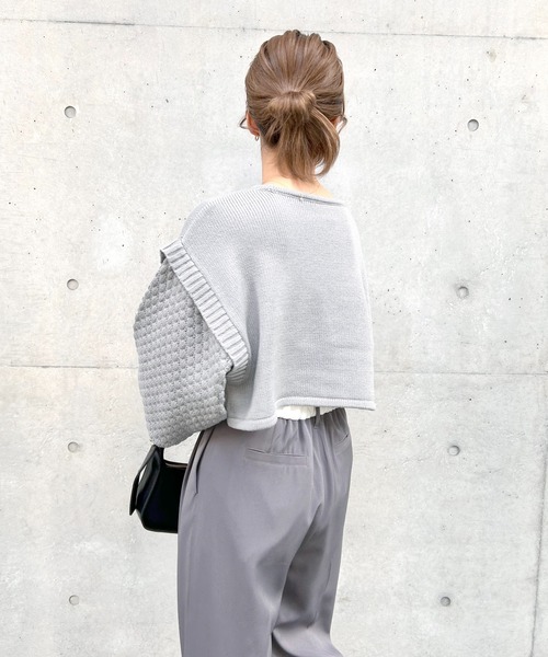 Meli rich（メリーリッチ）の「ポップコーンショート丈ニット（ニット/セーター・レディース・レッド/グレー/ブラック/アイボリー・MEDIUM）」の9枚目の写真