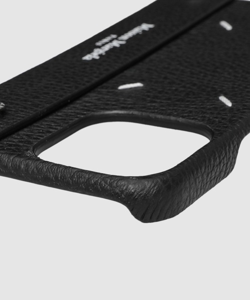 Maison Margiela(メゾンマルジェラ)の「PHONE COVER WITH HANDLE AND RING(スマホケース/カバー・レディース・ブラック・FREE)」の3枚目の写真