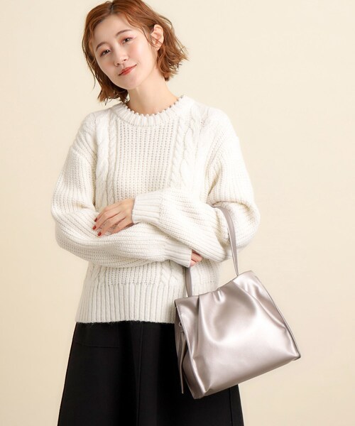 grove(グローブ)の「◆タックサイドノット2WAYショルダー(ショルダーバッグ・レディース・シルバー系その他/ブラウン系その他/ブラック・00)」の4枚目の写真